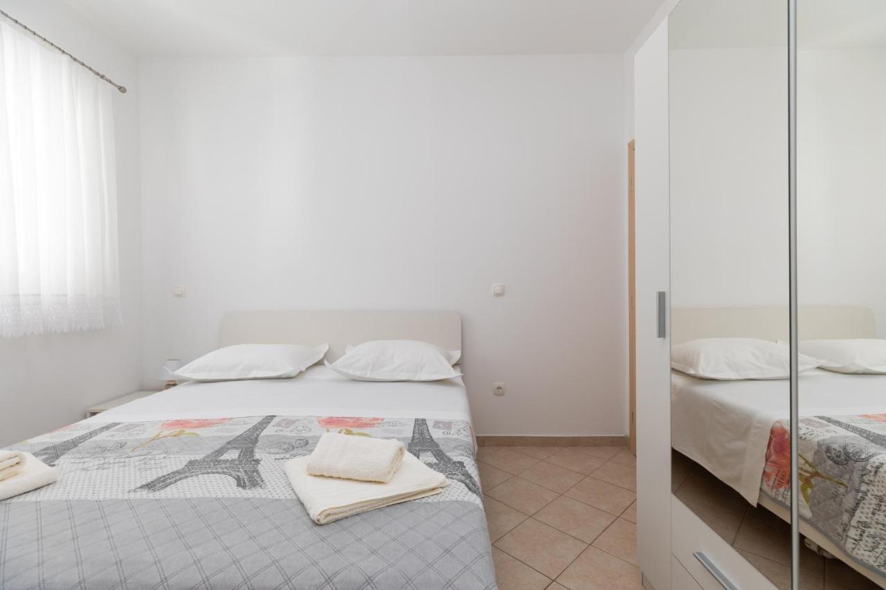 Apartmani Perak Mimice Exterior photo
