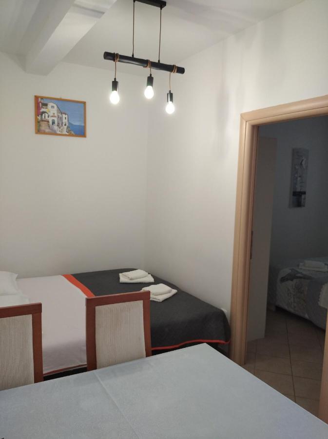 Apartmani Perak Mimice Exterior photo
